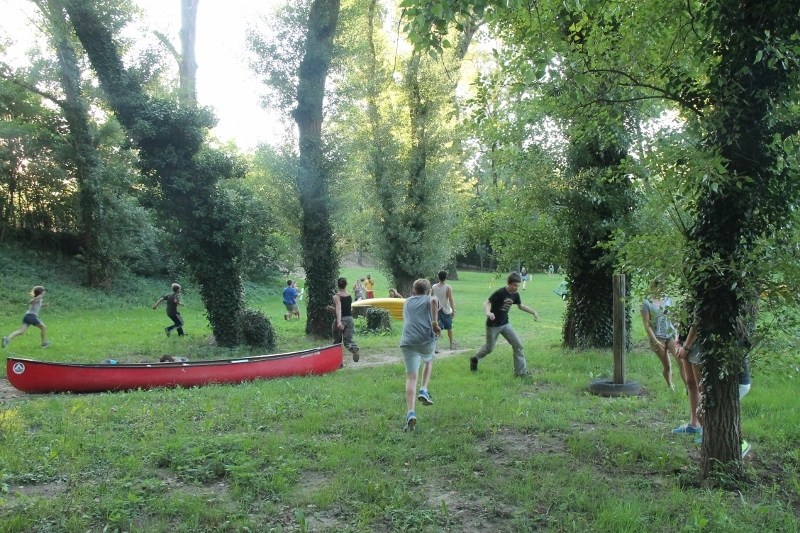 Village Camps International Summer Camp Ard&egrave;che, France 2019-07-26 https://www.villagecamps.com/journals_admin/images/924-11-16-07-2014 (800x533) (154).jpg